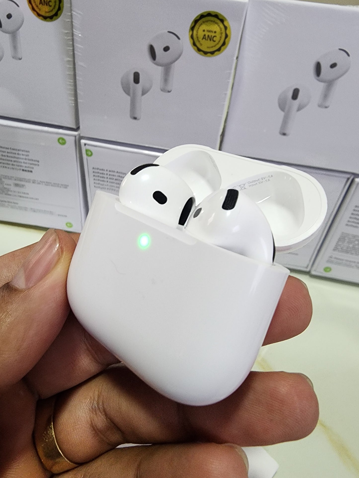 Airpods Serie 4 (Alta Calidad)